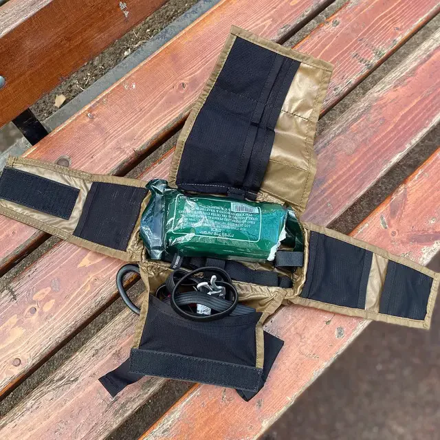 Подсумок для аптечки Helikon Universal Med Insert. Койот