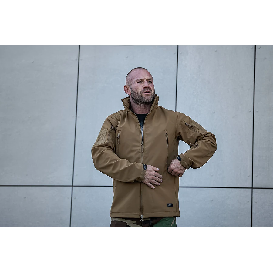 Куртка Helikon Gunfighter Softshell Shark Skin Windblocker. Койот