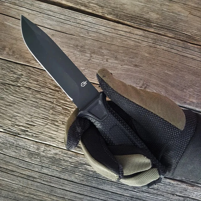 Нож охотничий Gerber Bear Grylls 539-5. Черный