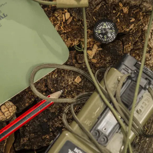 Компас Helikon Button Compass Large. Черный