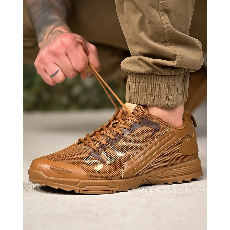 Кросівки тактичні 5.11 Recon Trainer. Койот