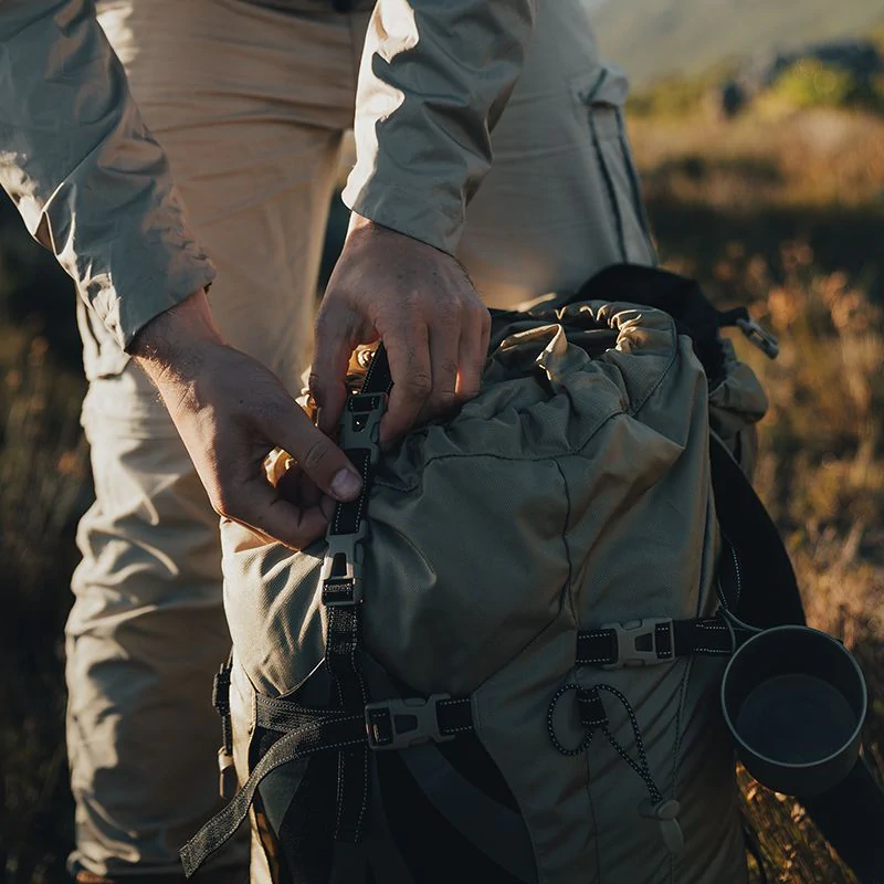Рюкзак туристичний Naturehike NH70B070-B, 70л+5л, світло-коричневий