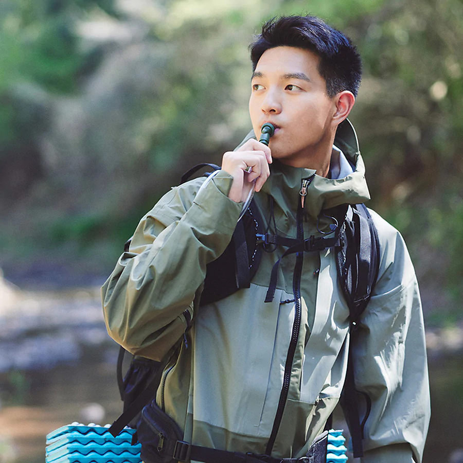 Питьевая система (гидратор) 2 л Naturehike CNK2450CF011. Белый