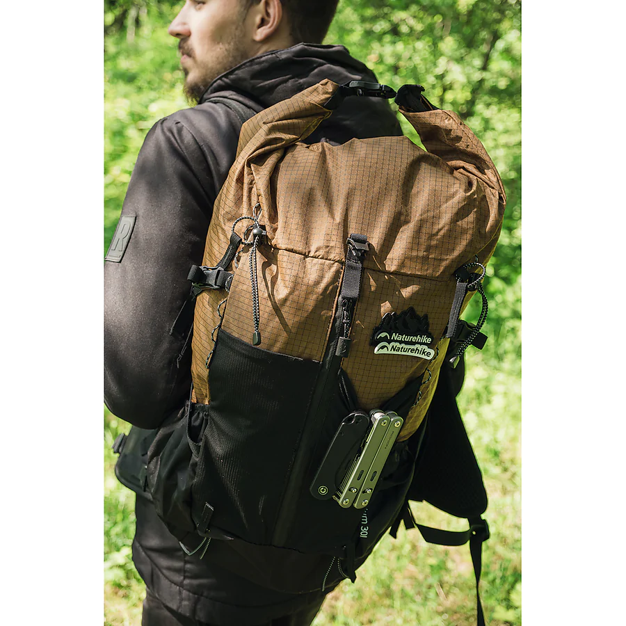 Рюкзак туристичний Naturehike CNK2300016, 30+5л, коричневий