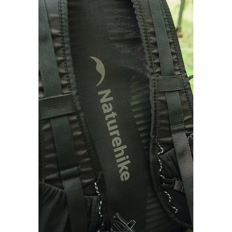 Рюкзак туристичний Naturehike CNK2300016, 30+5л, коричневий