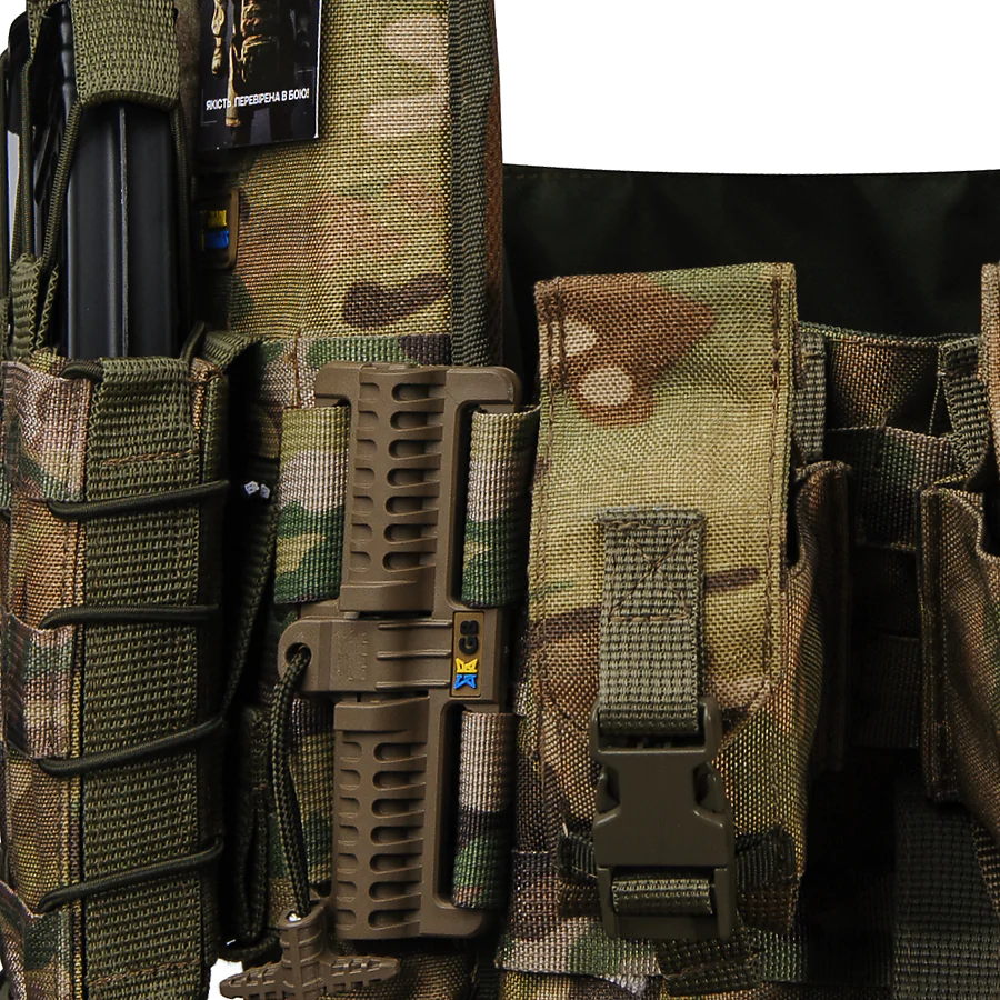 Плитоноска Ares gen.2 з підсумками. Мультикам