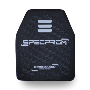 Поліетиленова бронеплита SPECPROM 3-го класу. Вага 1,4 кг. Розмір 25 на 30 см. Чорна.