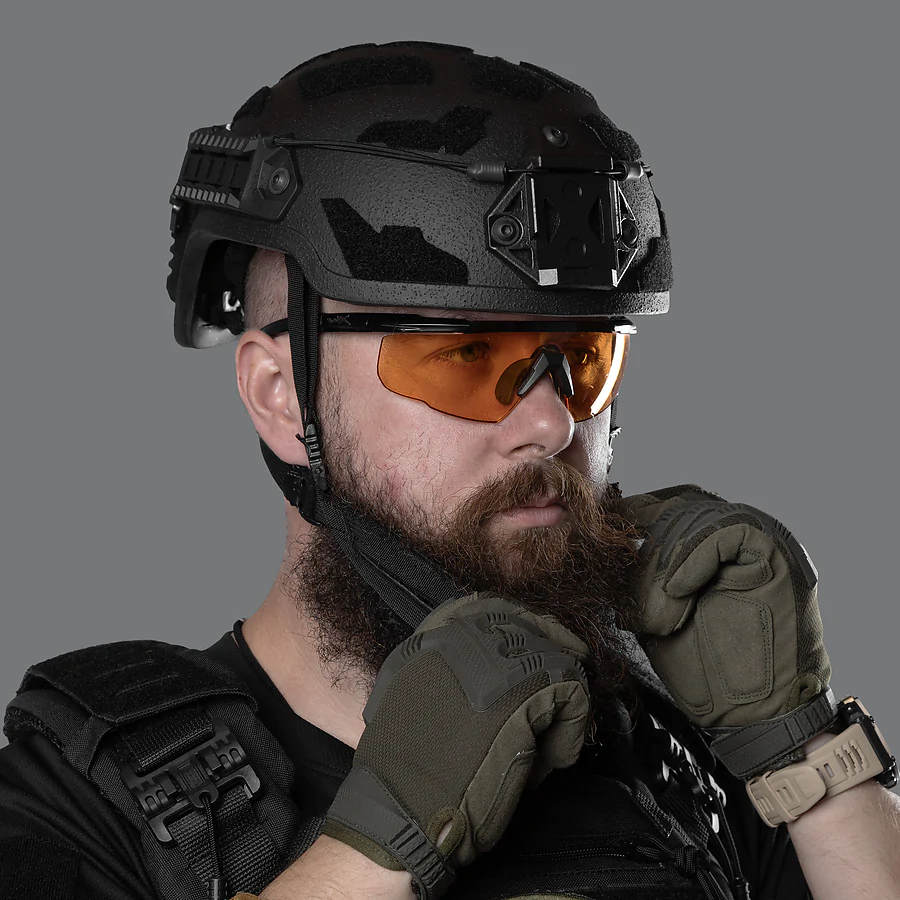 Кевларовый шлем ARCH High Cut. ТМ Combatant. Черный.
