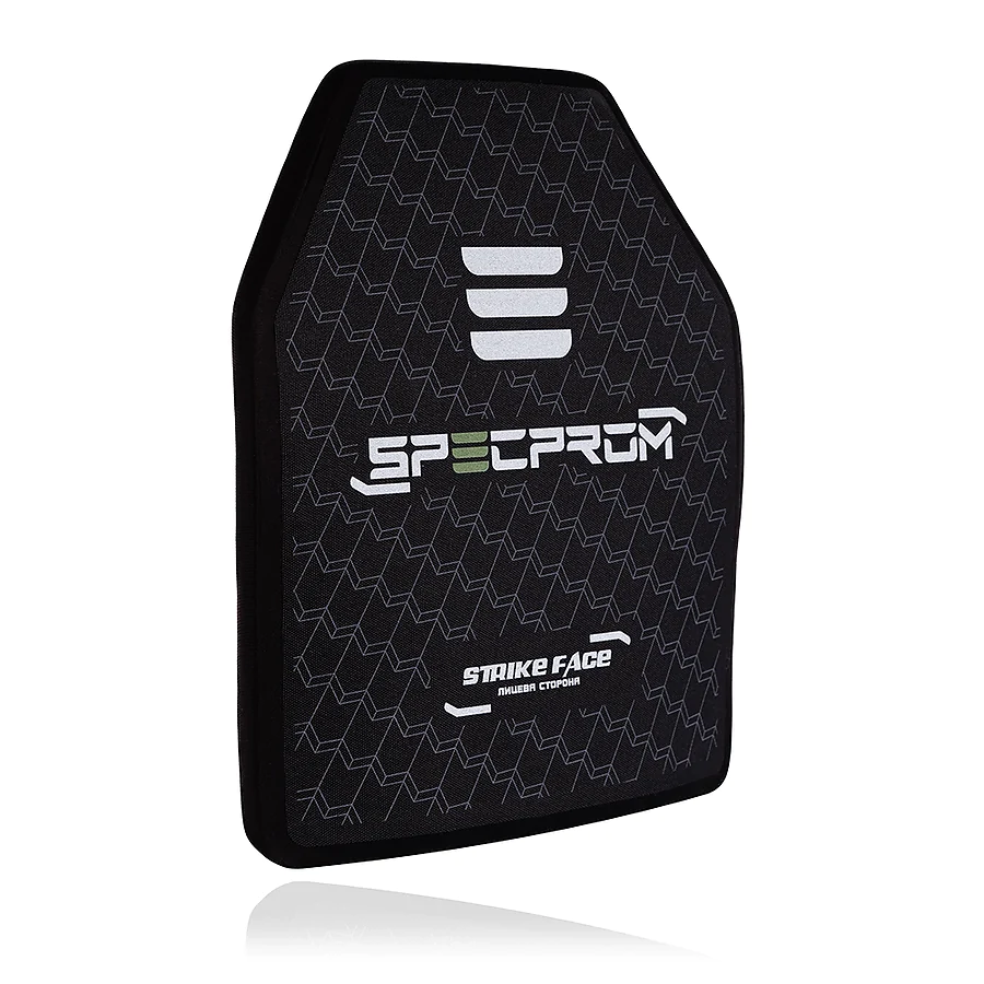 Поліетиленова бронеплита SPECPROM S-Line 3-го класу. Вага 1,77кг. Розмір 27.5 на 35 см. Чорна.