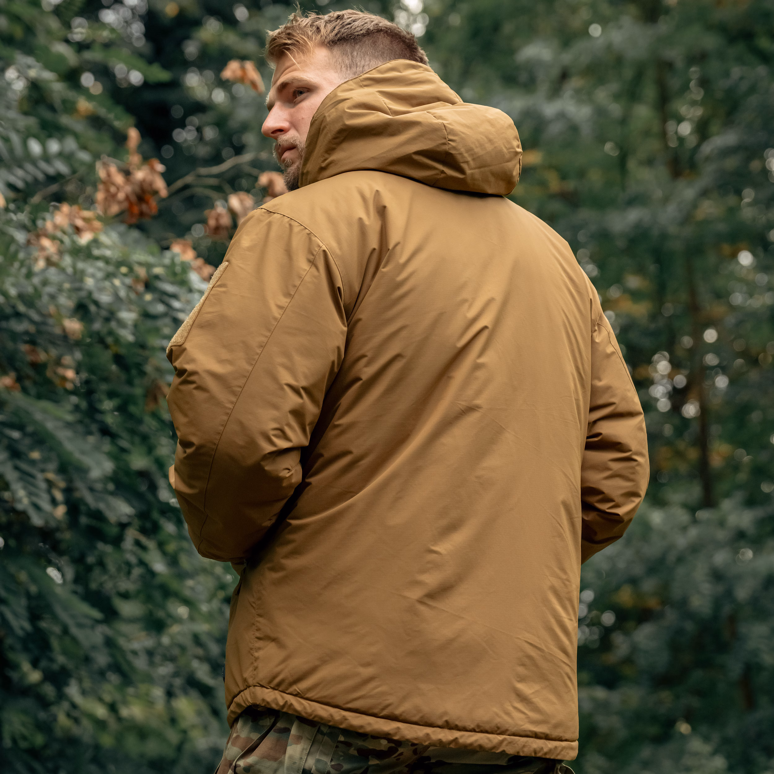 Куртка Helikon Level 7 Climashield Apex Alpha. Койот