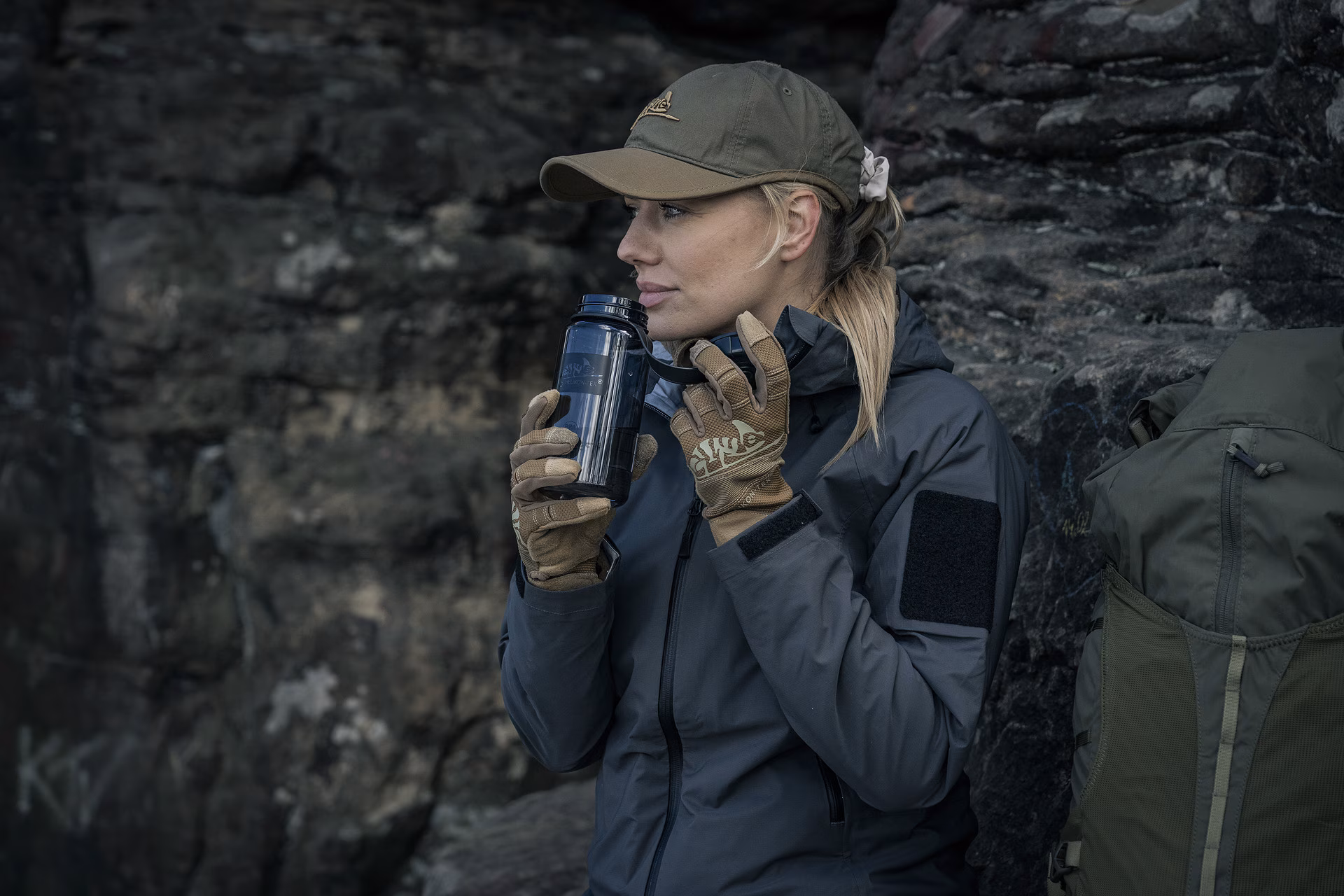 Бутылка для воды Helikon Smoked 550 мл. Прозрачный